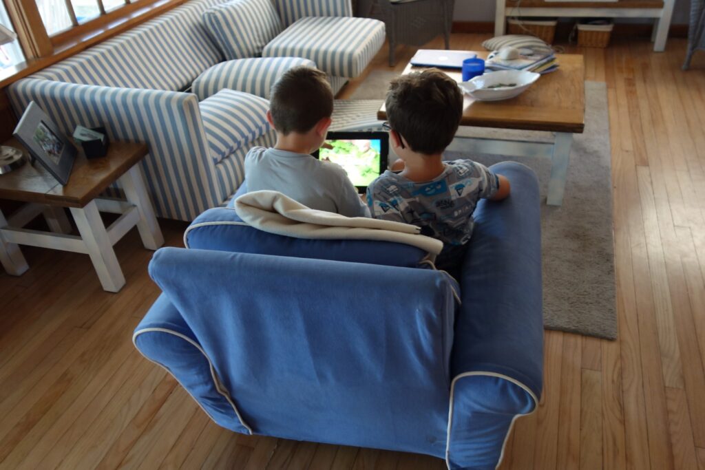 young Liam and Graham